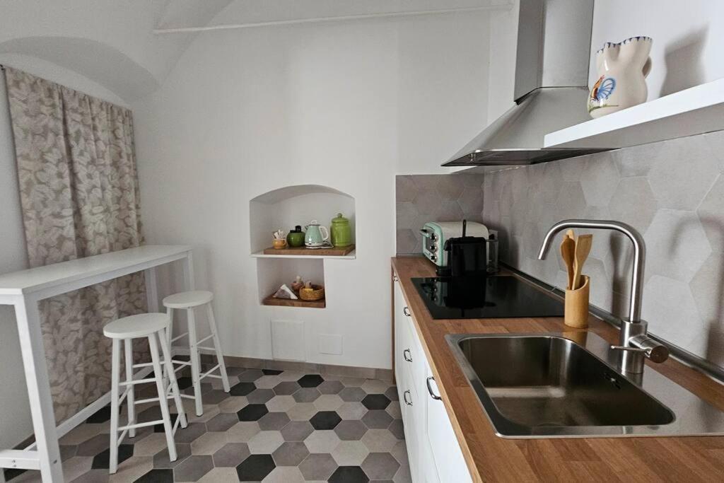 Car.Lo. Casa Vacanze Дольчеаккуа Екстер'єр фото
